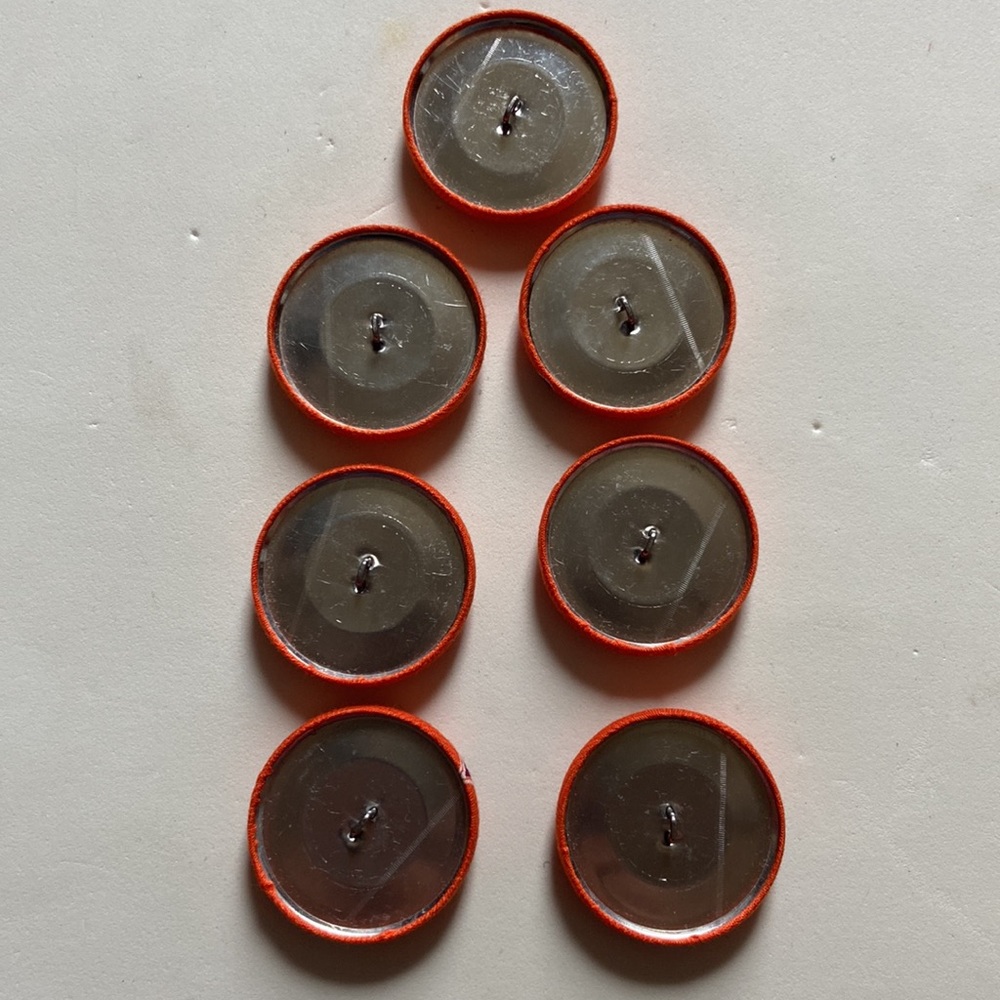 🎉FINAL PRICE🎉 Virginia Tech Hokies Football Fabric Buttons - Picture 4 of 4